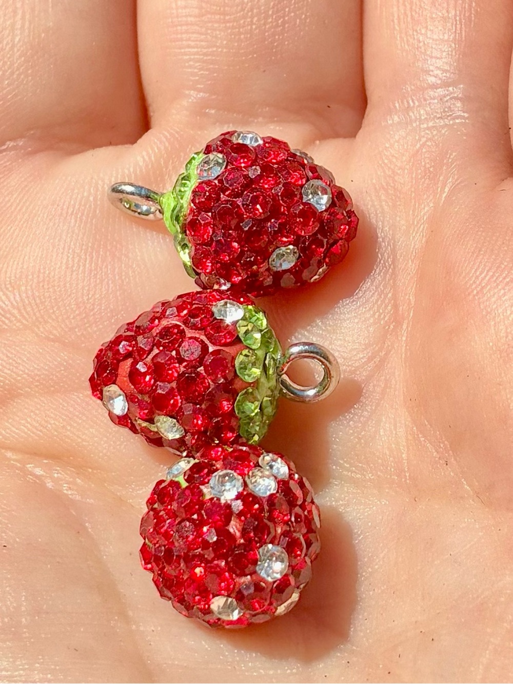 🍓Red Strawberry Rhinestone Charm Pendant - Women Jewelry